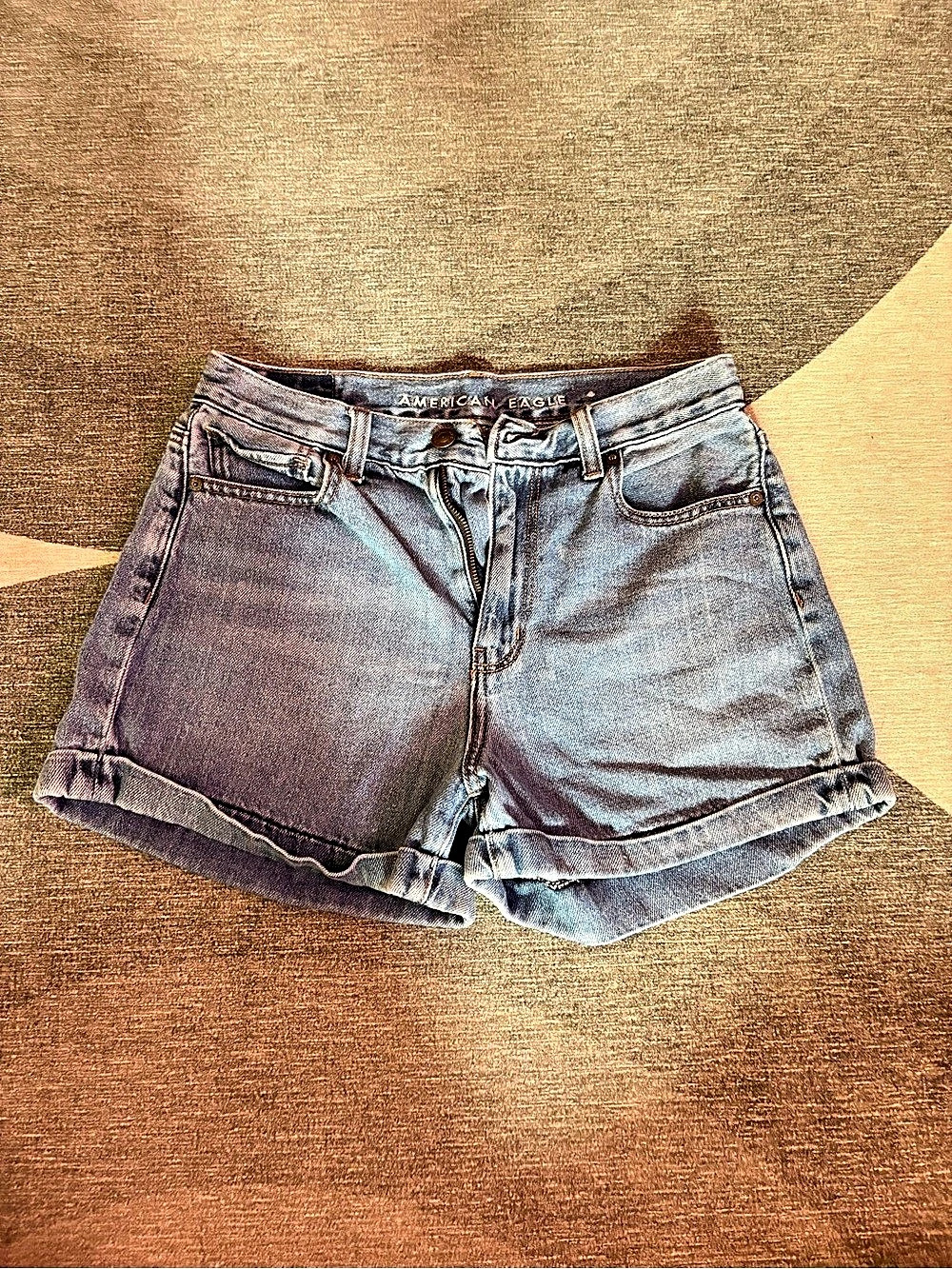 American Eagle Women's Blue Denim High Waisted Jean Shorts Size 4